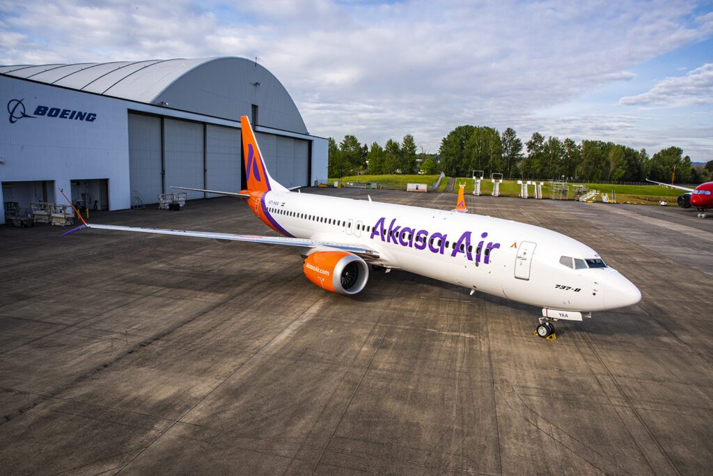 An Akasa Air Boeing 737-8 MAX jet