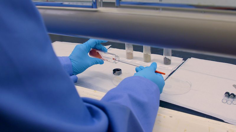 A scientist in a lab at GE Aerospace Research