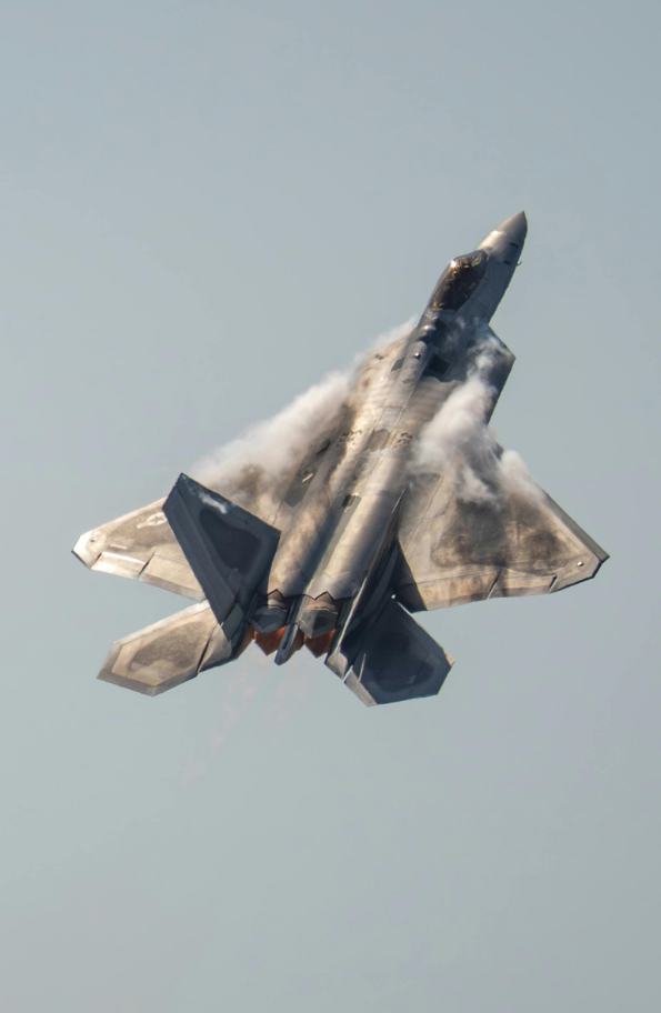 F22